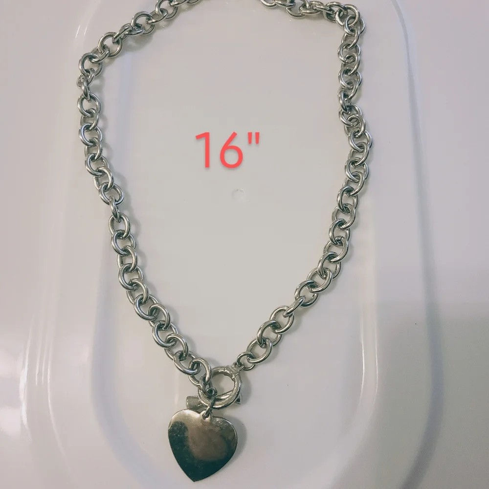 Necklace bundle - Picture 7 of 7